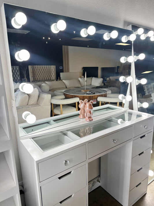 Sapphire Plus Vanity Set